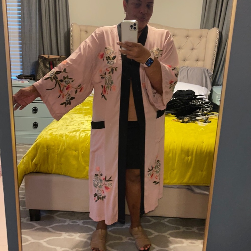 Fashion Nova Kimono size 3x